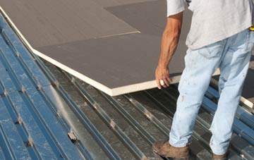 benefits of insulating Hatch Bottom flat roofing
